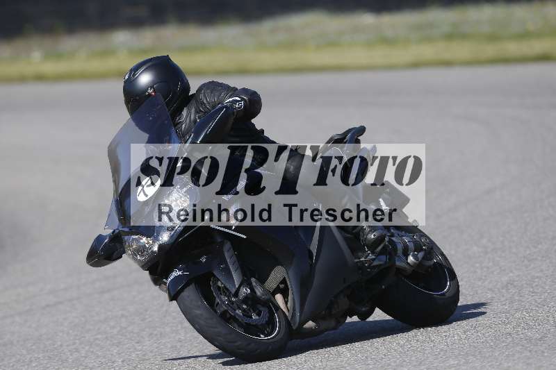 /01 02.04.2026 MAZ ADR/Gruppe gelb Gruppe gruen/77